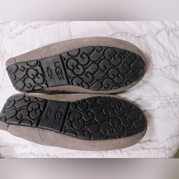 UGG Gray Mens Hard Bottom House Shoes. main image 5